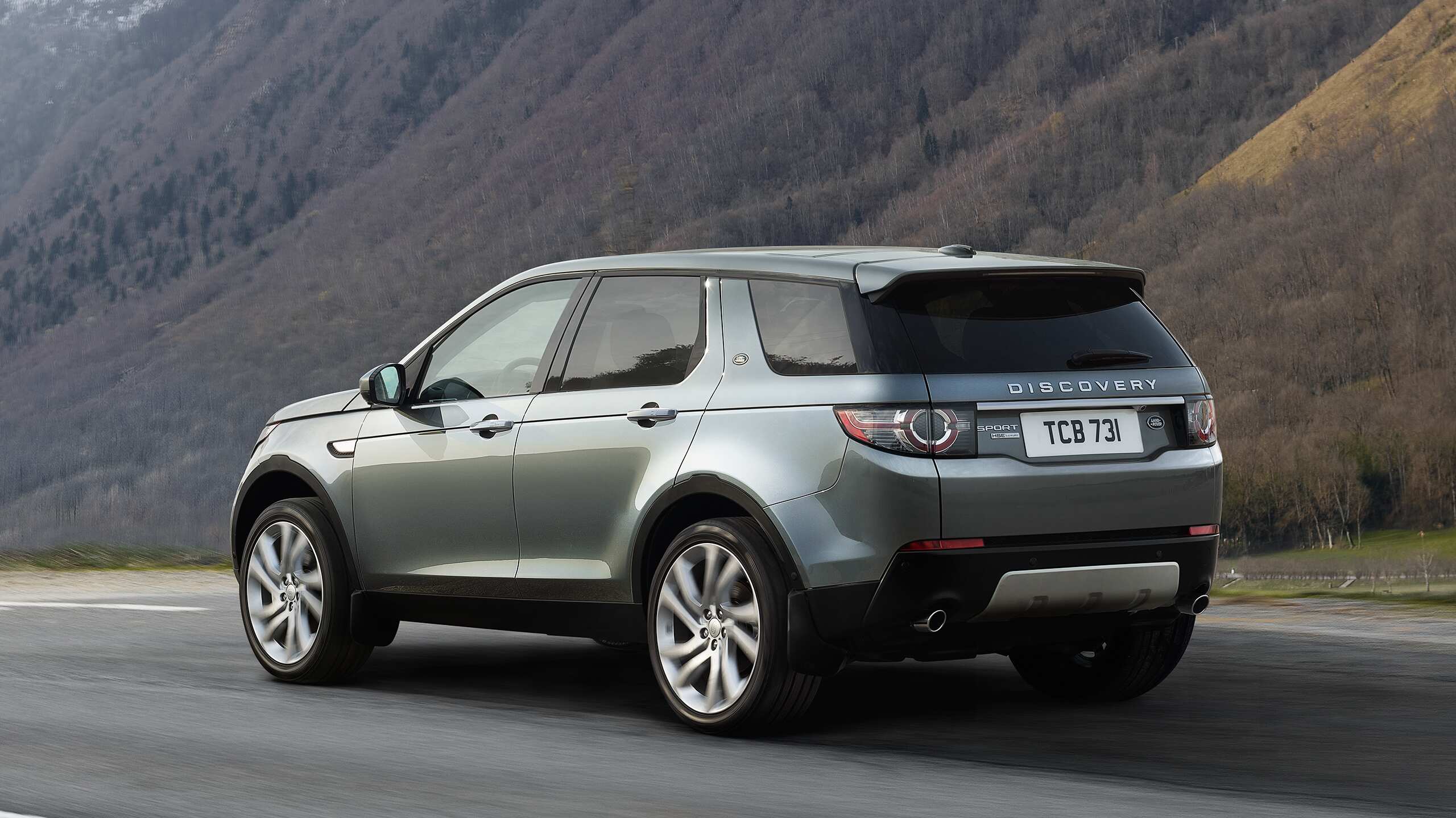 Land Rover Discovery Parked at Hilly Terrain Road